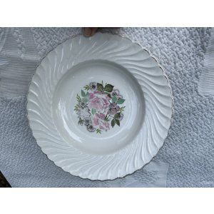 assiette-creuse-fleurie