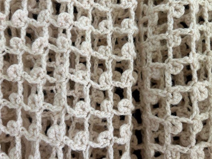 Grand Poncho à franges vintage fait à la main au crochet