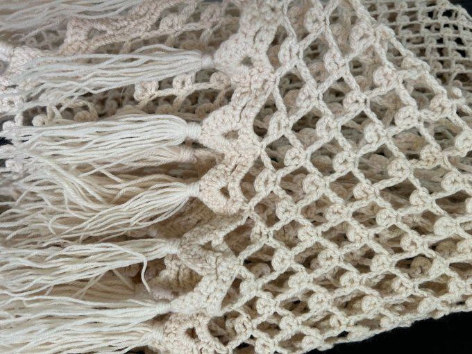 Grand Poncho à franges vintage fait à la main au crochet